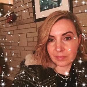 Meet your Posher, Angela